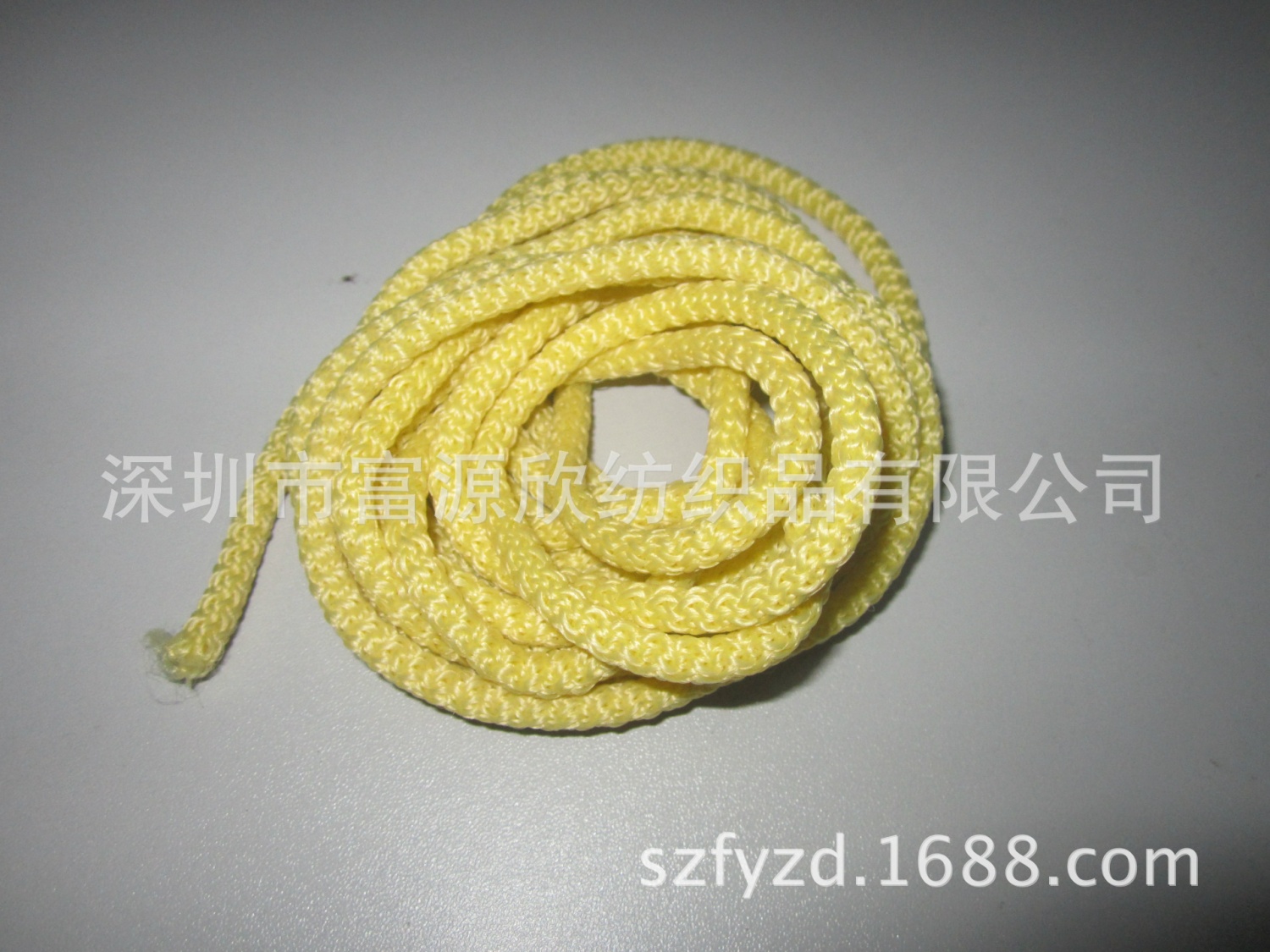 廣東繩子廠現(xiàn)貨PP繩子批發(fā)尼龍包芯繩可定制PP填充繩